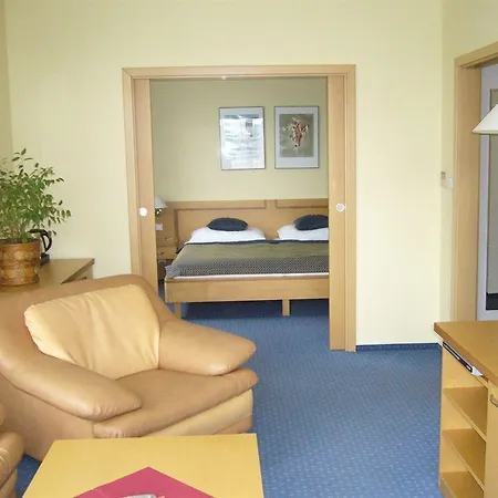 Business Alley Hotel