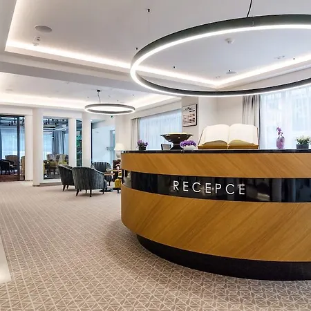 Hotel Business Alley