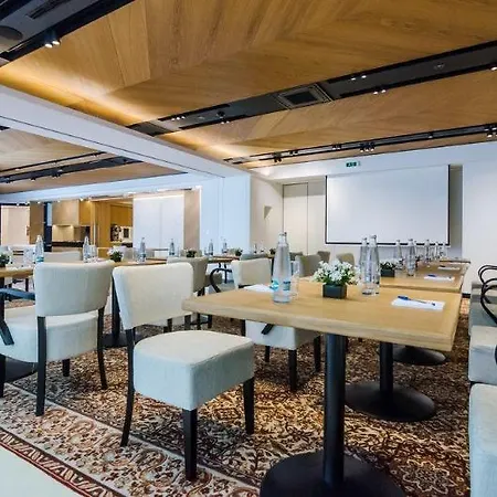 Business Alley Hotel 4*